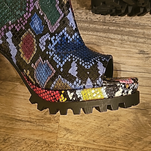 Multicolor Snake-Print Peep-Toe Ankle Booties with Block Heel - Picture 5 of 6